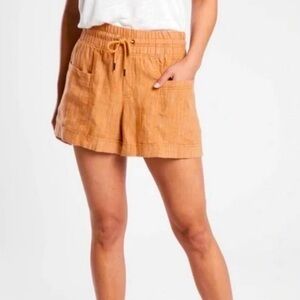 Athleta Cabo Linen 4” Tan Shorts